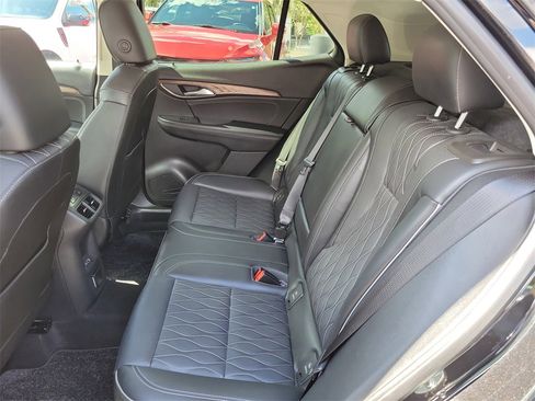 Certified 2023 Buick Envision Avenir image 41