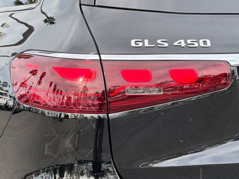 New 2026 Mercedes-Benz GLS 450 4MATIC image 15