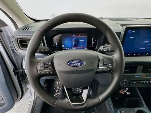 New 2026 Ford Maverick Lariat w/ Black Appearance Package image 11