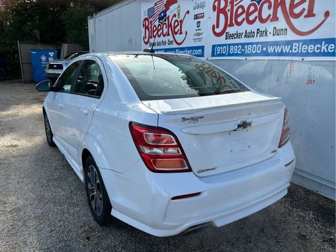 Used 2020 Chevrolet Sonic LT w/ Convenience Package image 8