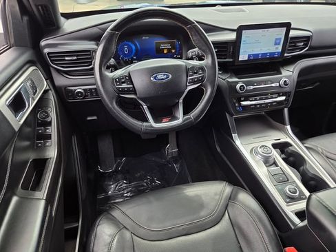 Used 2020 Ford Explorer ST w/ ST Street Pack AWD/4WD image 8