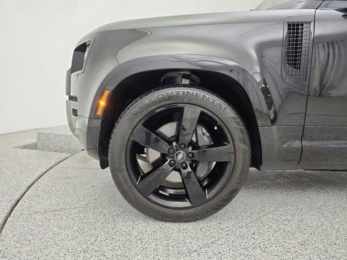 Certified 2023 Land Rover Defender 110 X-Dynamic SE image 53