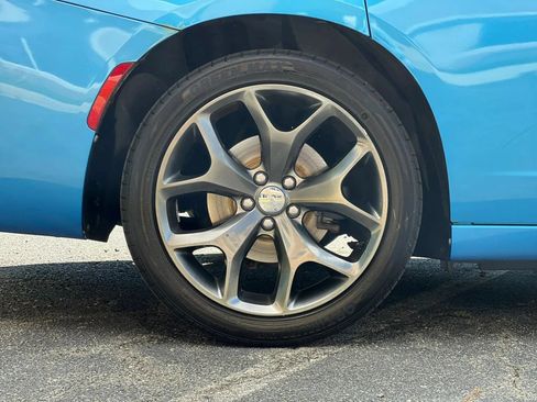Used 2015 Dodge Charger SXT RWD image 48