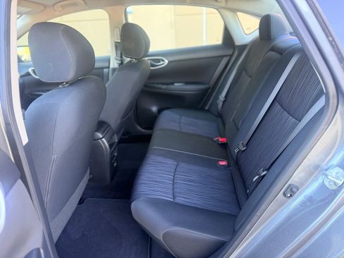 Used 2019 Nissan Sentra SV image 19