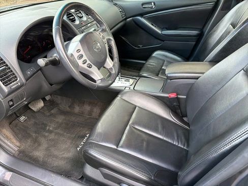 Used 2009 Nissan Altima 2.5 SL w/ SL Pkg image 3