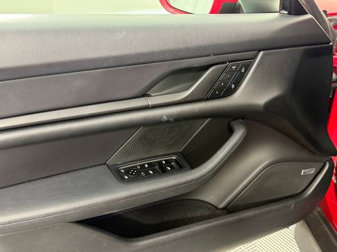 Certified 2022 Porsche Taycan image 13
