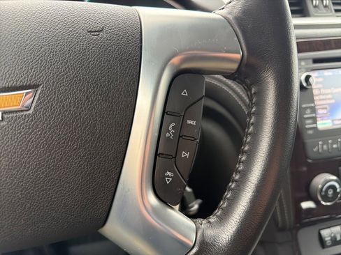 Used 2015 Chevrolet Traverse LT image 27