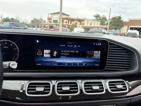 Used 2024 Mercedes-Benz GLS 450 GLS 450 image 20