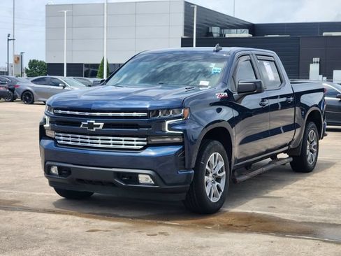 Used 2021 Chevrolet Silverado 1500 RST AWD/4WD image 3
