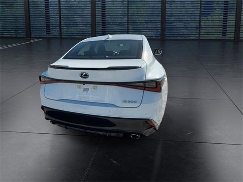 Certified 2024 Lexus IS 300 F Sport image 7