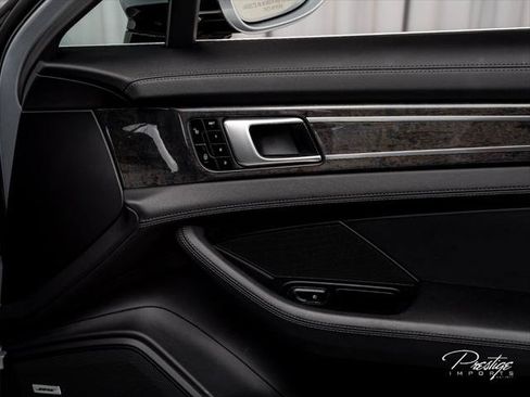 Used 2017 Porsche Panamera Turbo AWD/4WD image 31