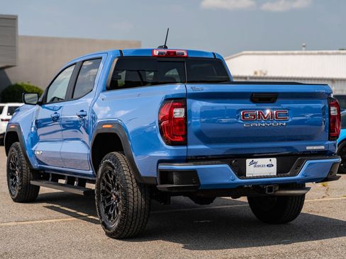 Used 2026 GMC Canyon Elevation RWD image 5