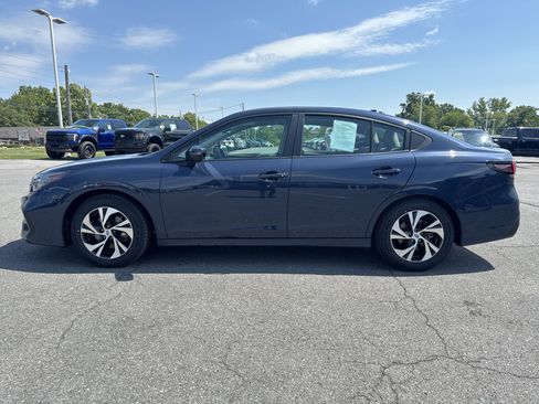 Used 2025 Subaru Legacy Premium AWD/4WD image 8
