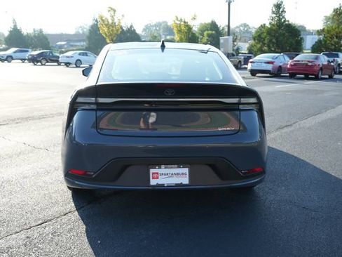 Used 2026 Toyota Prius Plug-In Hybrid FWD image 6
