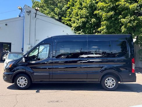 Used 2024 Ford Transit 350 XLT RWD image 3