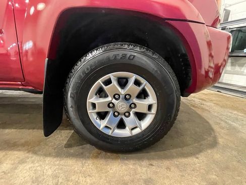 Used 2006 Toyota Tacoma 4x4 Access Cab V6 image 27