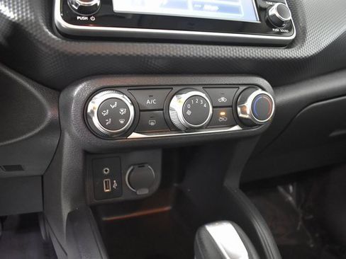 Certified 2024 Nissan Kicks S image 22