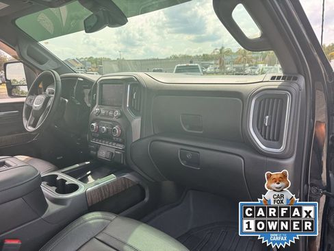 Used 2022 GMC Sierra 3500 Denali AWD/4WD image 19