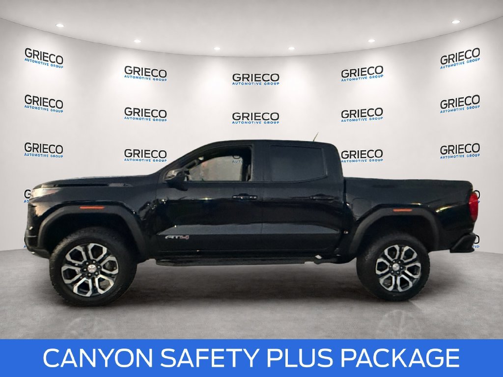 Used 2023 GMC Canyon AT4 w/ AT4 Premium Package AWD/4WD image 4