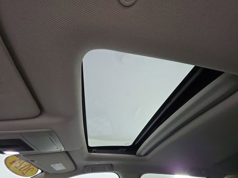 Used 2024 Honda CR-V EX-L image 33