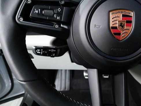 New 2026 Porsche Macan 4S Electric image 10