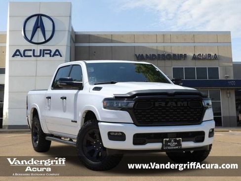 Used 2025 RAM 1500 Big Horn AWD/4WD image 1