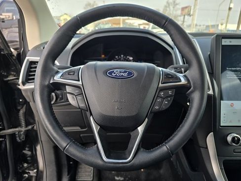 Used 2024 Ford Edge SEL image 24