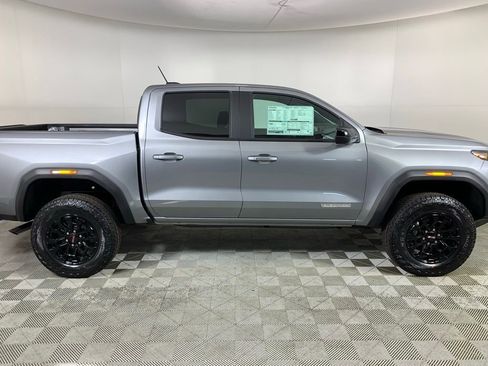 New 2026 GMC Canyon Elevation image 9