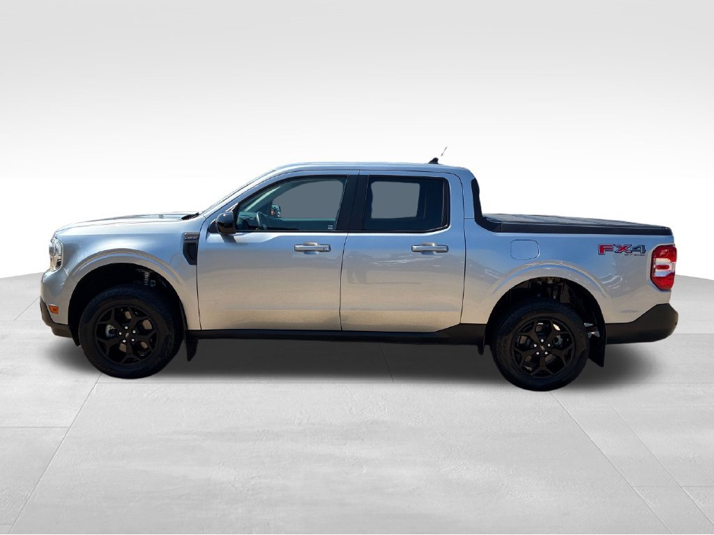 Used 2024 Ford Maverick Lariat w/ FX4 Off-Road Package AWD/4WD image 2