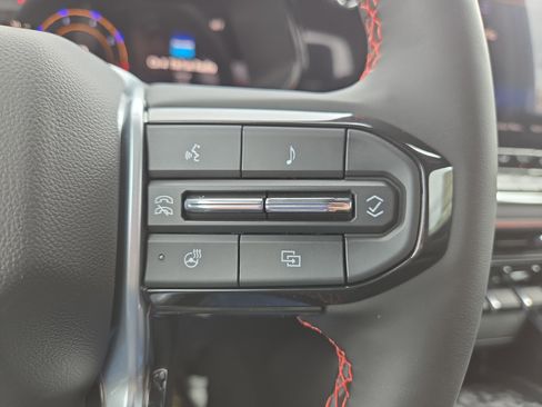 New 2026 Chevrolet Colorado Z71 w/ Z71 Convenience Package 2 image 19