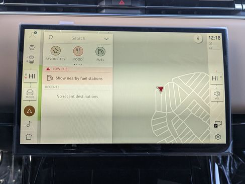 New 2026 Land Rover Range Rover Sport Dynamic SE image 13