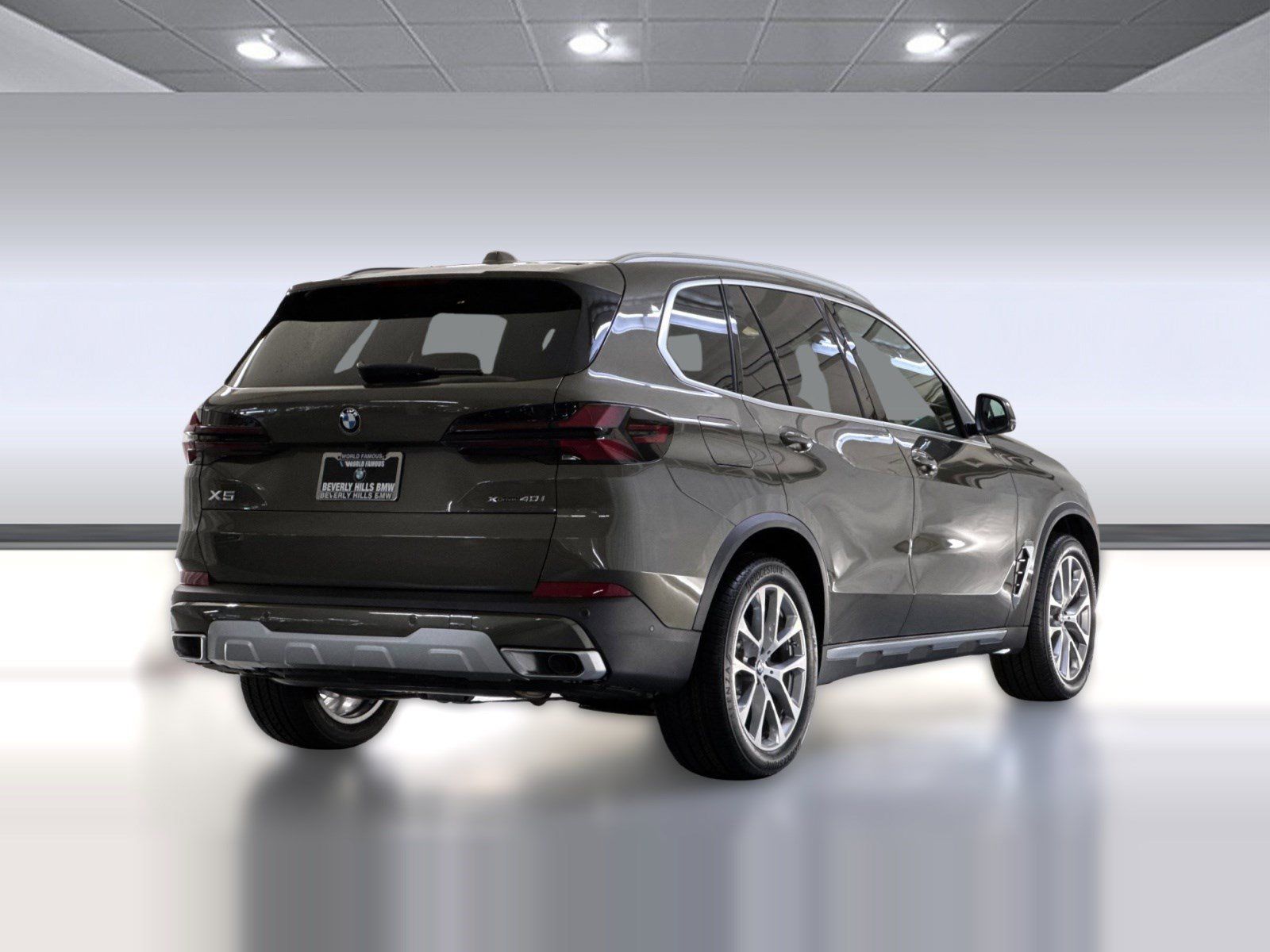 Used 2026 BMW X5 xDrive40i w/ Climate Comfort Package AWD/4WD image 9