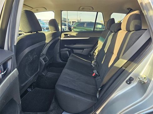 Used 2013 Subaru Outback 2.5i Premium image 17