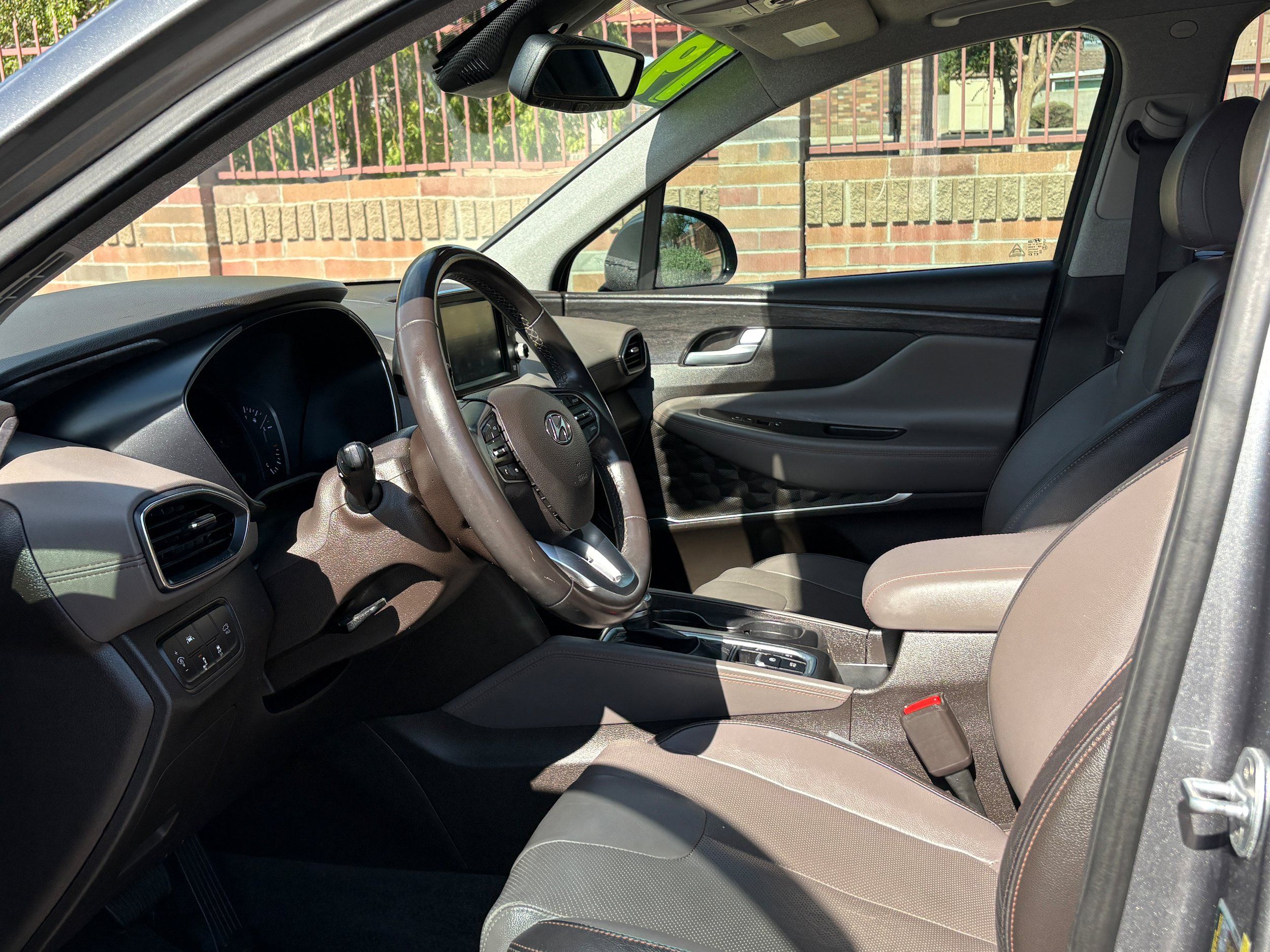 Used 2019 Hyundai Santa Fe Limited FWD image 6