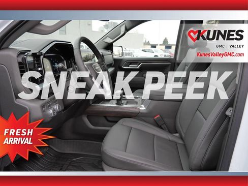 New 2026 GMC Sierra 1500 SLT w/ SLT Premium Plus Package AWD/4WD image 3