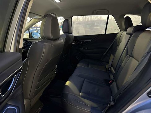 Used 2024 Subaru Outback Limited image 17