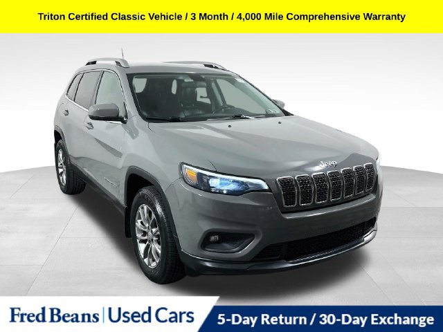 Used 2020 Jeep Cherokee Latitude Plus w/ Cold Weather Group AWD/4WD image 1