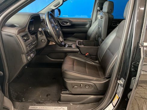 Used 2023 Chevrolet Tahoe High Country image 8