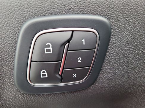 Used 2024 Ford Escape ST-Line Elite w/ Premium Technology Package image 24