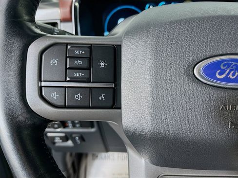 Used 2021 Ford F150 Lariat AWD/4WD image 15