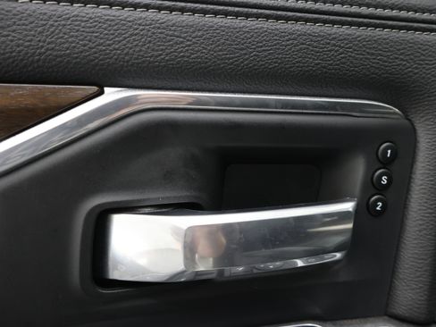 Used 2024 RAM 2500 Laramie AWD/4WD image 41
