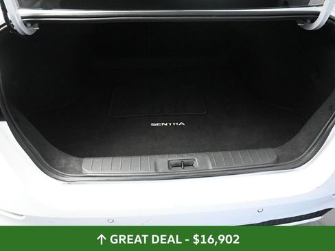 Used 2024 Nissan Sentra SV image 19