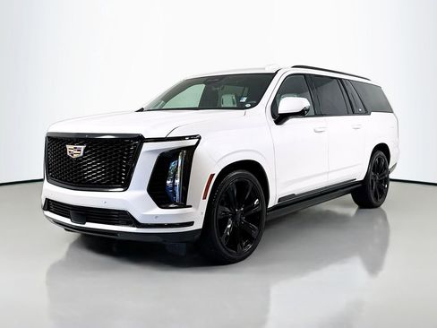 Used 2025 Cadillac Escalade ESV Sport Platinum AWD/4WD image 1