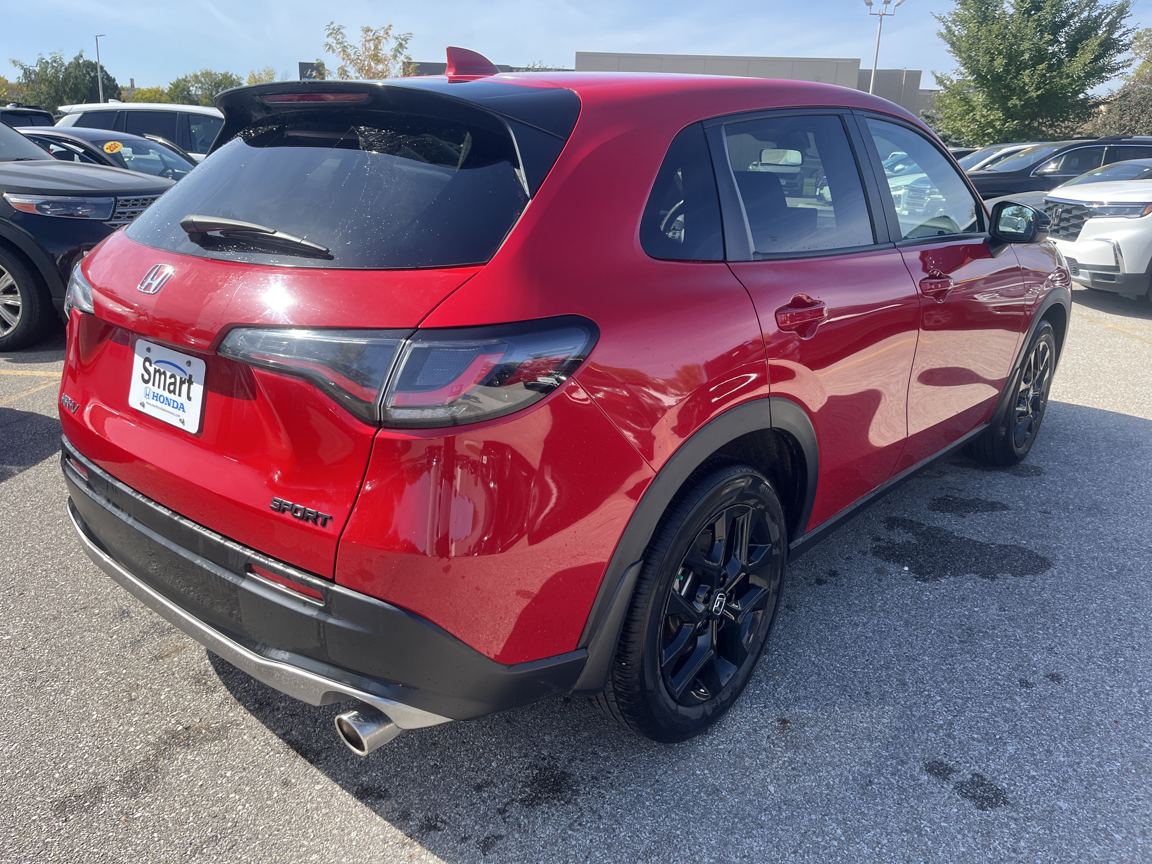 Used 2025 Honda HR-V Sport image 5