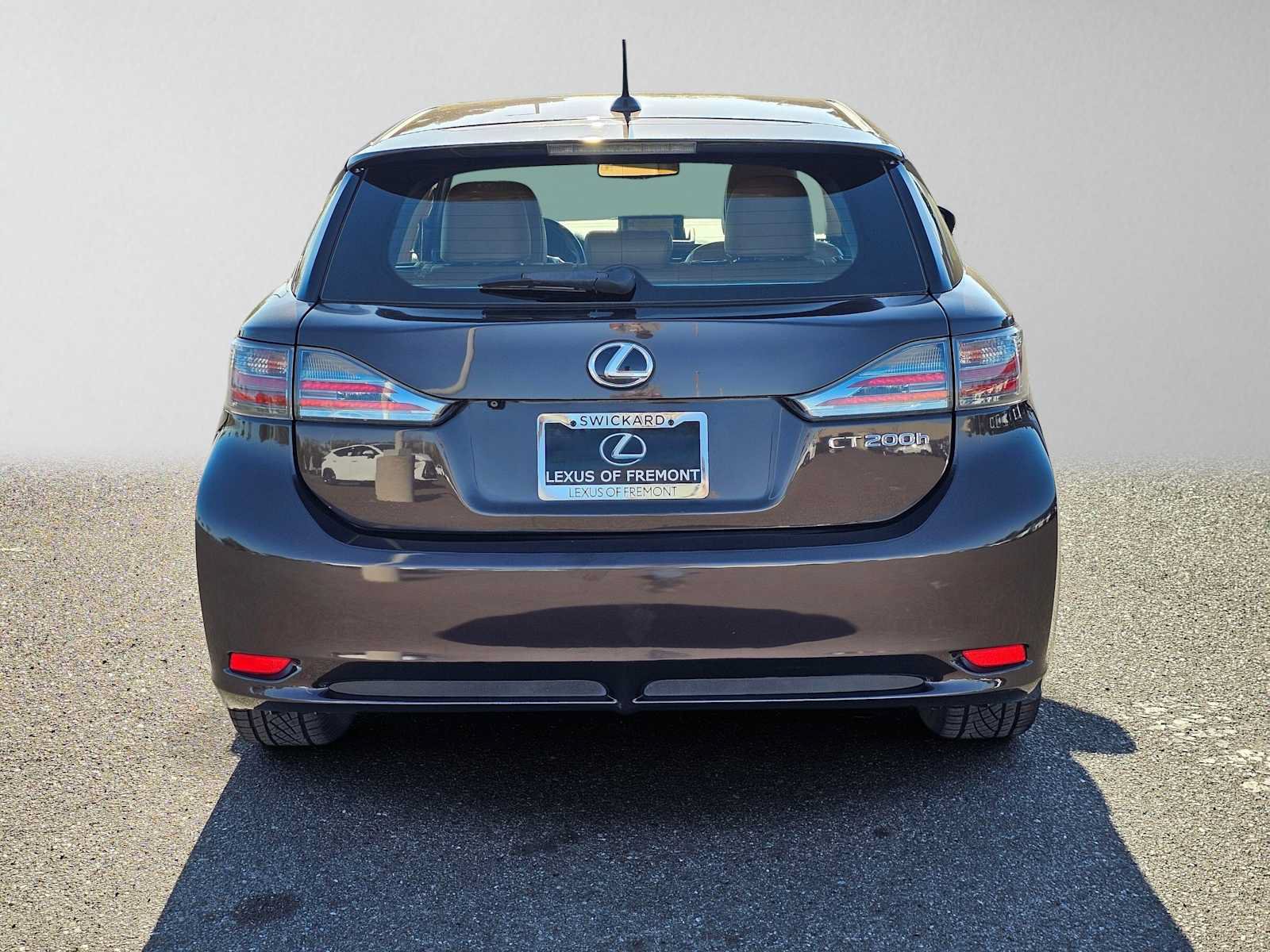 Used 2012 Lexus CT 200h Premium w/ Premium Audio Pkg FWD image 4