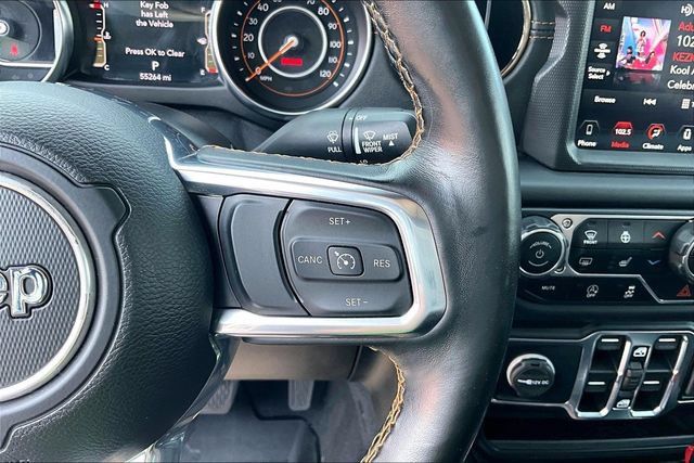 Used 2021 Jeep Gladiator Overland AWD/4WD image 17