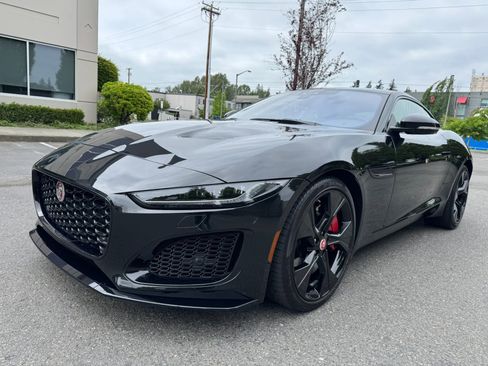Used 2023 Jaguar F-TYPE Coupe RWD image 4