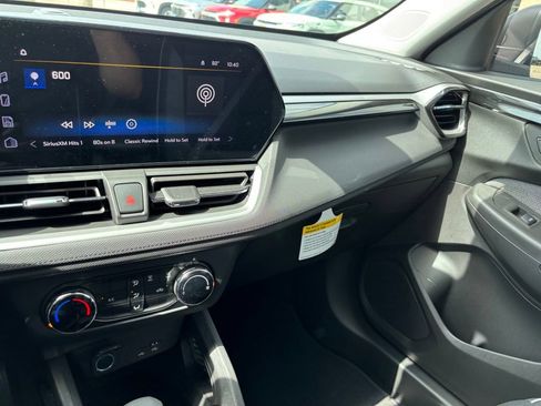 New 2026 Chevrolet TrailBlazer LS w/ LS Convenience Package FWD image 28