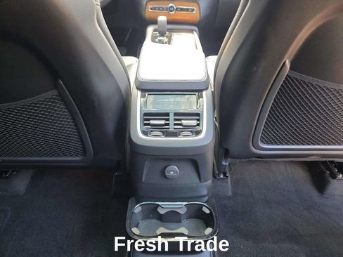 Used 2023 Volvo XC90 T8 Plus AWD/4WD image 11