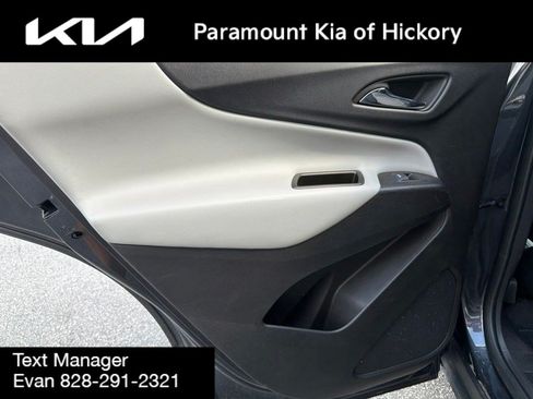 Used 2023 Chevrolet Equinox LT FWD image 12